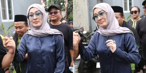 Iis Dahlia Geregetan Mpok Alpa Sempat Salah Jalur Berobat di Malaysia