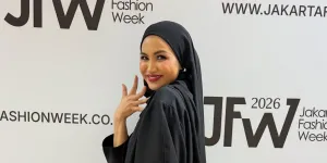 Influencer Xaviera Putri Makin Bersinar, Tampil di Jakarta Fashion Week 2026