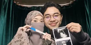 Istri Fiki Naki Hamil Anak Pertama, Ungkap Rasa Bahagia Lewat Foto Terbaru