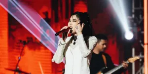 Isyana Sarasvati Ramai Dituding sebagai Pengikut Satanisme, Suami Langsung Pasang Badan