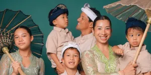 Jennifer Bachdim Bagikan Pemotretan Terbaru Keluarga Sambut Hari Nyepi