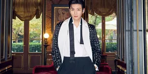 Potret Ganteng Ji Chang Wook di Tom Ford Show Paris Fashion Week