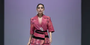 Karina Icha Wujudkan Mimpi Tampil di Runway Indonesia Fashion Week 2026