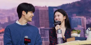 Kim Seon Ho dan Go Youn Jung Seru-Seruan Bareng di FAN EVENT Jakarta