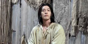 Kim Woo Bin Spill Latihan Bahasa Arab untuk Drama 'GENIE, MAKE A WISH'