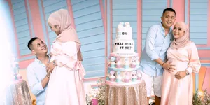 Kini Pakai Hijab, Potret Syifa Adik Ayu Ting Ting di Acara Gender Reveal - Aura Bumil Cantik Kian Terpancar