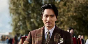 Lee Jin Wook Brewokan di LACMA Gala 2025, Transformasinya Bikin Pangling