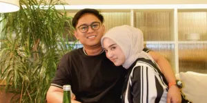 Live Streaming Perdana Doni Salmanan Usai Bebas Bersyarat, Temani Istri jualan