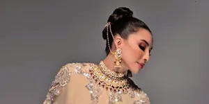 Manohara Is Back, 8 Potret Photoshoot yang Tampil Gorgeous dan Elegan 