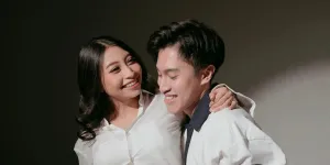 Maternity Shoot Istri Pengacara Ragahdo, Usung Tema Kasual