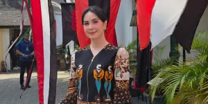 Me Time Ala Arumi Bachsin, Nonton Drakor - Mandi Lama