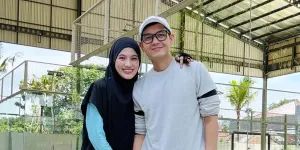 Menu Wajib Lebaran Dude Harlino, Sajikan Rendang Hingga Ayam Balado