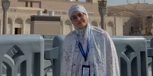 Terungkap Alasan Mita The Virgin Belum Siap Berhijab Usai Umrah