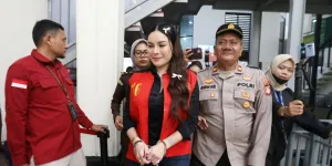 Nikita Mirzani Jadi Korban Penipuan Tanah 1,4 Miliar di Bali