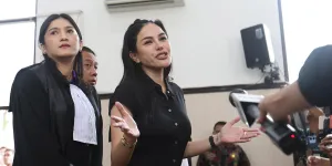Nikita Mirzani Ultah ke-40, Anak-anak Berharap Ibu Mereka Segera Bebas