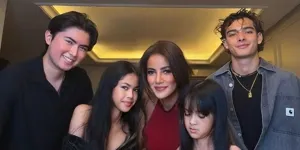 Olla Ramlan Ultah ke-46, Rayakan Bareng Anak dan Tristan Molina