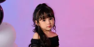 Parashayu Gangga Anak Usia 4 Tahun Asal Madiun yang Sudah Hasilkan Ratusan Karya Lukisan