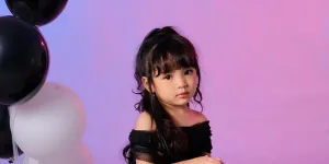 Parashayu Gangga Pelukis Cilik Asal Madiun, Ternyata Punya Bakat Jadi Model