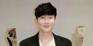 Penyanyi JJ Lin Go Public dengan Annalisa Qiqi yang 20 Tahun Lebih Muda