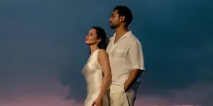 Pevita Pearce Pamer Potret Romantis Bersama Suami di Pantai