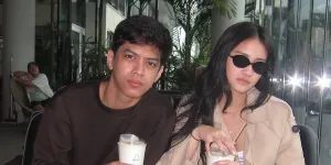 Photo Dump Leya Princy di Korea, Gembok Cinta Bareng El Putra Bikin Gemas