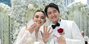 Potret Amanda Manopo Nangis di Resepsi, Kenny Austin Memandang Penuh Cinta