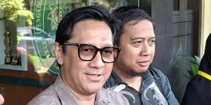 Potret Andre Taulany Lega dan Penuh Senyum Usai Ikrar Talak