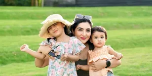 7 Potret Ashanty Bagikan Momen Bareng Azura yang Lagi Ultah, Sempatkan Waktu Bersama