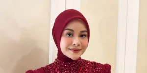 Potret Aurel Hermansyah Berkebaya Merah di Istana, Curi Perhatian saat HUT Ri 81