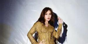 7 Potret Ayu Ting Ting Pertama Kali Jajal Pickleball, Banyak Kocaknya Main Bareng Wendy Cagur