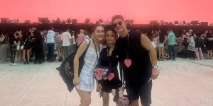 7 Potret Boy William Nonton Konser BLACKPINK Bareng Ayu Ting Ting, Abadikan Momen Bareng Bilqis Juga