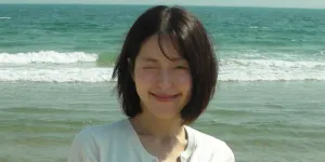 Potret Cantik Hong Yi Seol yang Bantah Pacaran dengan Heo Nam Jun