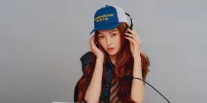 Potret Cantik Tang Yan Jalani Pemotretan untuk Majalah Marie Claire China Edisi Maret 2026