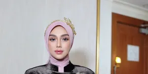 7 Potret Celine Evangelista Tampil Bak Pengantin Jawa di Gala Premiere DANYANG WINGIT, Cantik dan Totalitas Banget
