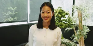 Potret dan Profil Putri KW, Pebulu Tangkis Indonesia yang Juga Aktif sebagai Polwan