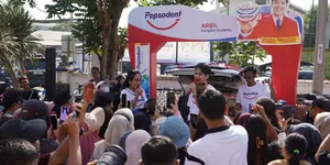 14 Potret DARLING (Dangdut Ready Keliling) Sambangi 7 Kota, Ada Arbil di Jatibarang