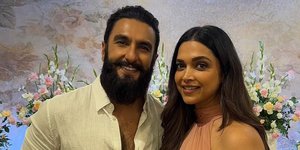 Potret Deepika Padukone dan Ranveer Singh Undang Media India Untuk Kenalan dengan Baby Dua, Manis