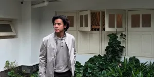 7 Potret Dion Wiyoko Ikut Latihan Jelang Bahkan Voli 3, Gabung ke Tim The Actors