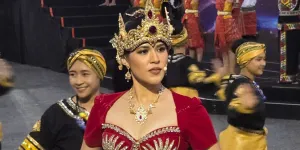 Potret Gladi Bersih PAGELARAN SABANG MERAUKE: Merasakan Energi Dari Raisa, Yura, Hingga Ratusan Penarinya