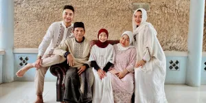 Potret Kebersamaan Siti Badriah dan Ibu, Kini Tinggal Kenangan