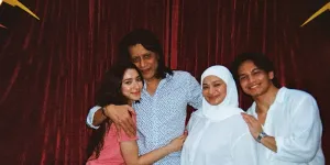7 Potret Kedekatan Jefri Nichol dengan Keluarga Pacar, Ameera Khan Ungkap Bahagia