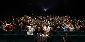 Potret Keseruan Movieverse Nonton Bareng Film 'BAPAK PALING JUJUR'