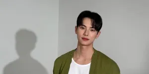 7 Potret Lee Chae-Min di Balik Layar Drama Korea BON APPETIT YOUR MAJESTY, Akrab dengan Pemain Lain
