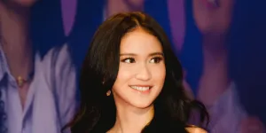 Potret Leya Princy Tampil Bak Bidadari di Red Carpet Rangga & Cinta, Tatapan El Putra Bikin Salfok