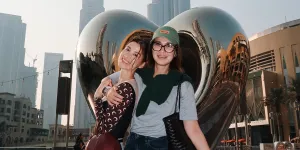 7 Potret Luna Maya dan Millane Fernandez di Dubai, Nikmati Waktu Bareng Bestie