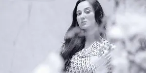 Potret Maternity Julie Estelle, Pamer Baby Bump Jelang Jadi Ibu Dua Anak