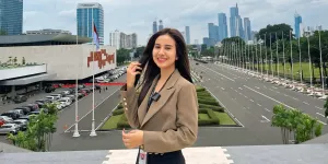 Potret Mayang Lucyana Saat Magang di DPR, Cerita Hal Paling Berkesan Serta Suka & Duka