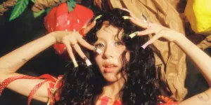 Potret Memukau Chaeyoung TWICE Siap Debut Solo, Gaet Band Asal Jepang Gliico