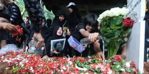 Potret Pemakaman Epy Kusnandar 'Preman Pensiun', Diiringi Isak Tangis Keluarga