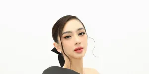 7 Potret Penampilan Angel Karamoy di Indonesian Television Awards 2025, Anggun Bergaun Hitam